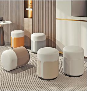 Tabouret de manucure moderne de luxe nordique dossier rotatif silencieux tabouret de maquillage bas Simple pour un usage domestique petits appartements chaises de salle à manger - Product Image 3