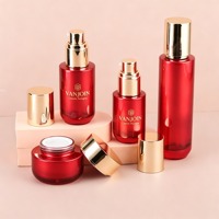 Flacon pompe à lotion en verre à base épaisse 100 ml, pot cosmétique rouge premium pour fille 30 g 30 ml, emballage vide pour parfum, vente en gros en vrac