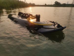 Découvrez la planche de surf électrique magique Jet Board, vitesse maximale de 45 km/h pour tous les niveaux, matériau PVC carbone, pompe Efoil 48v - Product Image 3