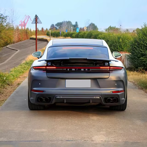 Kit Carrozzeria Anteriore e Posteriore Aggiornato 976 per <span class=keywords><strong>Porsche</strong></span> <span class=keywords><strong>Panamera</strong></span> 971, Adatto ai Modelli <span class=keywords><strong>Panamera</strong></span> 2017-2023 - Product Image 4
