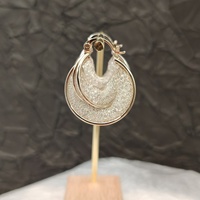 Boucles d'oreilles à pince à double anneau en maille métallique géométrique rétro pour femmes