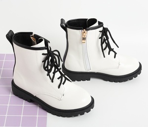Botas de Tobillo con Logotipo Personalizado para Niños, Botas de Invierno con Forro de Piel Grueso y Cálido para Niñas, Botas de Combate con Cordones - Product Image 3
