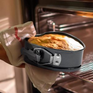 Sartén con forma de corazón, Mini molde antiadherente para pasteles de acero al carbono, molde para hornear de hojalata queso, pan, bandeja de gelatina - Product Image 2