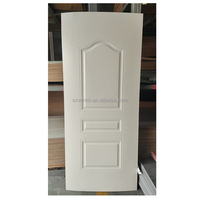 Fournisseur chinois de panneaux de porte en HDF/MDF moulés avec apprêt blanc pour chambre à coucher, salle de bain, hôtel, avec garantie de 3 ans, design moderne