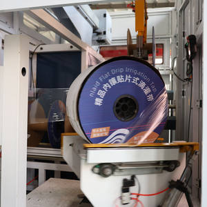 Chaîne de production de ruban d'irrigation goutte à goutte HWYAA avec extrudeuse plastique agricole, enrouleur <span class=keywords><strong>automatique</strong></span> et poinçonnage laser PLC - Product Image 2