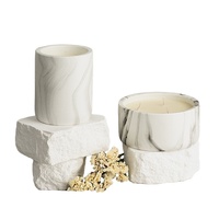 Pot de bougie de soja parfumé en marbre luxueux avec logo personnalisé à 3 mèches pour les bars Diwali Ramadan et les célébrations de la fête des pères