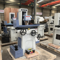 M618 Mini rectifieuse de surface CNC de haute précision pour le métal avec moteur de composants à noyau