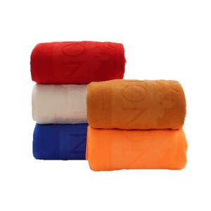 Toalla de baño de microfibra Kim Ryan, tamaño personalizado, de secado rápido, absorbente, sin pelusas, para salón de belleza y ropa de cama - Product Image 2