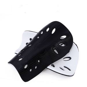 Impresión personalizada Sublimación en blanco <span class=keywords><strong>Espinilleras</strong></span> Proteger <span class=keywords><strong>Espinilleras</strong></span> de fútbol - Product Image 4