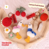 Nouveaux Boutons de Manchette Sportifs et Mignons en Crochet Motif Fruits (Kaki et Fraise) – Breloques pour Voiture et Sac – Quatre Saisons