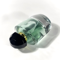 Flacon de parfum en verre vide 100 ml avec atomiseur pulvérisateur, design unique, pour emballage cosmétique et désodorisant de voiture