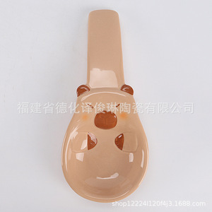 Plato para salsa de cerámica con diseño de capibara para uso en la cocina del hogar. - Product Image 4