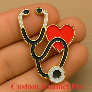 Металлические значки-броши с мягкой и твердой эмалью на заказ: «Доктор», «Сердце», «Стетоскоп» (США), медицинские значки-броши с эмалью для врачей - Product Image 1
