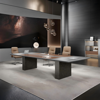 Table de conférence moderne de luxe pour 6 à 12 personnes avec système de rail électrique intelligent, grand bureau de réunion pour bureau de PDG