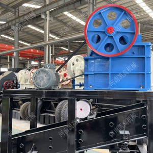 Fabrikverkauf PE150X250 Kleiner Mobiler Beton-Backenbrecher mit Sieb Gestein-Backenbrecher - Product Image 3