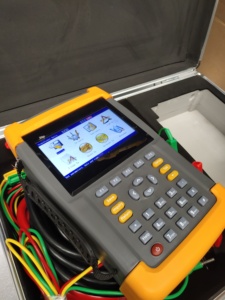 Medidor de Relación de Transformación de Transformadores Eléctricos, Instrumento de Prueba de Relación de Transformación Portátil TTR - Product Image 4