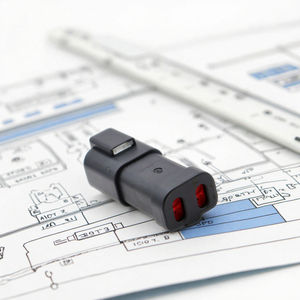 מחבר מאזדה 4 פינים, עמיד למים בתקן IP66, ניילון, מותאם אישית למפעל, מתוצרת דויטש אוטומוטיב - Product Image 2