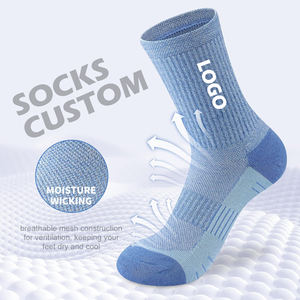 Échantillon gratuit Emballage gratuit Chaussettes de sport personnalisées pour femmes Chaussettes d'entraînement athlétique Chaussettes de sport personnalisées pour la course à pied - Product Image 4