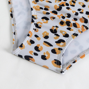 Maillot de bain une pièce pour enfants, imprimé léopard, avec bretelles et nœud mignon, pour l'été et la plage - Product Image 5