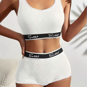Set di Lingerie Sportiva Traspirante da Donna, Reggiseno Push-up e Slip Senza Cuciture, Comfort e Supporto Migliorati, Alla Moda per Uso Quotidiano - Product Image 3