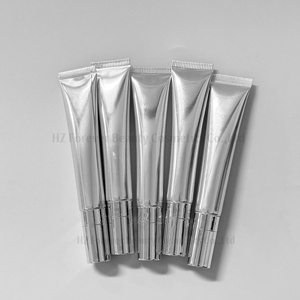 Emballage argent Volume maximal Enrichissement intense des lèvres Remplisseur de lèvres plus dodu Marque privée - Product Image 4