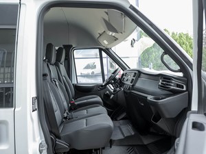 Nueva Camioneta JMC Fushun 2026, Volante a la Izquierda, Transmisión Automática de 8 Velocidades, Autobús al Mejor Precio, Camioneta Diésel para Pasajeros - Product Image 6