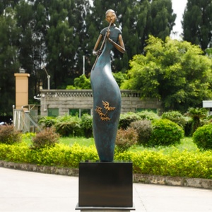 Sculpture de Musicien en Fibre de Verre de Style Chinois Moderne, Collections d'Art Oriental pour Espaces Publics Extérieurs - Product Image 3