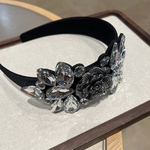 Rubans et diadèmes <span class=keywords><strong>pour</strong></span> <span class=keywords><strong>cheveux</strong></span> de mariage en tissu satiné couleur unie avec strass, style doux, accessoires capillaires scintillants <span class=keywords><strong>pour</strong></span> femmes - Product Image 4