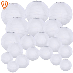 <span class=keywords><strong>Lanterne</strong></span> en papier suspendue faite à la main avec motif animalier pour le Nouvel An chinois, idéale pour les décorations de fête prénuptiale, d'anniversaire ou de mariage - Product Image 1