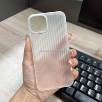 Étui en TPU transparent ondulé pour 16 Pro Max 15 14 13 12 11 Prix d'usine Étui de protection antichoc