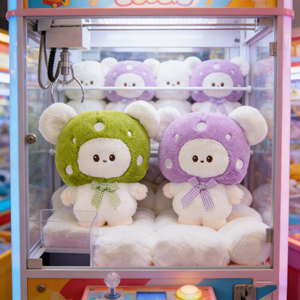 Oso de Peluche con Sombrero de Hongo de 8 Pulgadas para el Día de San Valentín, Juguete de Peluche Suave con Diseño Verde y Morado para Regalo Romántico - Product Image 1