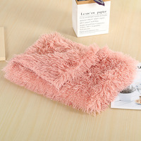 Gros fabricant doux luxe en peluche chien couverture rose gris blanc couverture pour animaux de compagnie chat chien lit
