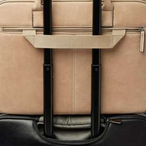 Étui <span class=keywords><strong>pour</strong></span> ordinateur portable et sacoche en cuir PU tendance <span class=keywords><strong>pour</strong></span> femmes, vente en gros personnalisée, sac à main léger <span class=keywords><strong>pour</strong></span> <span class=keywords><strong>MacBook</strong></span> <span class=keywords><strong>Air</strong></span> - Product Image 5