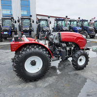 Multifunktionaler 4x4 Allradtraktor mit Frontlader Garten- und Landwirtschaftstraktor mit Optionalen Anbauteilen