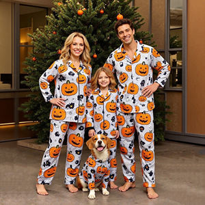 بيجامات حيوانات أليفة فاخرة مريحة وجيدة التهوية من البوليستر مخصصة ملابس الكلاب مع مطبوعات المهرجان لتتناسب مع المالك - Product Image 4