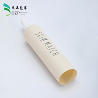 Tube cosmétique 19 mm en PE vide avec bouchon à vis, surface brillante, impression de logo personnalisée pour crème pour les yeux, fard à paupières, rouge à lèvres, sérum