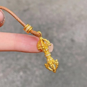 Collar de moda salvaje con colgante Vajra de una sola pieza de estilo tibetano antiguo, amarillo, que realza el temperamento y <span class=keywords><strong>la</strong></span> personalidad. - Product Image 2