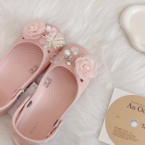 Breloques de chaussures style Balletcore en perles pour sabots, boucles décoratives de luxe DIY pour sandales - Product Image 5