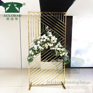 อุปกรณ์ตกแต่งฉากสำหรับงานแต่งงานอุปกรณ์ตกแต่งฉากทำจากสแตนเลสสีทอง - Product Image 3