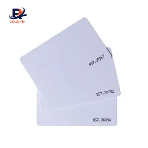 HF 13.56mhz plastik pvc akıllı temassız çip ic kart özel baskılı rfid kart üreticisi