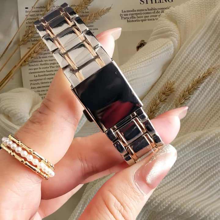 Factory customize fashion design moissanite watch stainless steel waterproof crystal women quartz diamond rose gold luxury watch