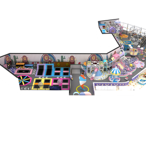 Área de juegos interior con tobogán y estructura de escalada para niños - Product Image 4