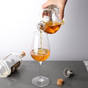 Carafe élégante en cristal en forme de crâne de 750 ml, <span class=keywords><strong>bouteille</strong></span> carrée pour whisky avec bouchon et entonnoir en acier inoxydable pour spiritueux et liqueurs - Product Image 4