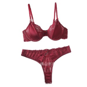 Culotte string femme sexy en soie glacée, style européen et américain, dentelle unie, dos ajouré croisé, taille basse - Product Image 5