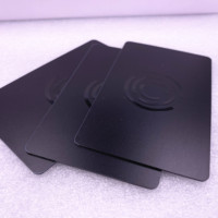 Tarjeta NFC de PVC de alta calidad con código QR único Interfaz de comunicación RFID de 13,56 MHz Excelente buena impresión