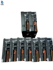 ไดรเวอร์เซ็นเซอร์คอนโทรลเลอร์ PLC ของแท้ใหม่เอี่ยม รุ่น R88D-1SN04H - Product Image 1