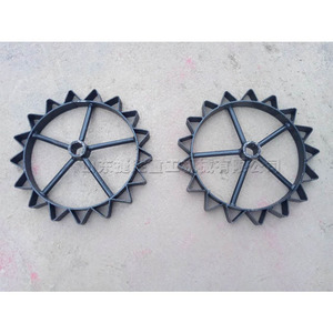 Máquina de Surcado y cultivo de huertos agrícolas Máquina de gestión de campos multifuncional Trasplantadora de cebollas agrícolas - Product Image 3