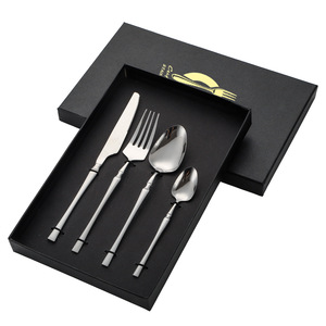 Ensemble de couverts en acier inoxydable doré à manche courbé, 4 pièces, couteau à steak, fourchette, cuillère, couverts modernes de style occidental avec boîte cadeau personnalisée - Product Image 6