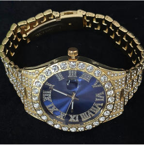 Ensemble de bijoux polyvalent rétro pour homme, style hip-hop populaire, comprenant un bracelet, un collier et une montre plaqués or, idéal pour <span class=keywords><strong>les</strong></span> fêtes - Relojes - Product Image 4