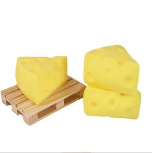 Jouet sensoriel en forme de fromage, mini-balle anti-stress et fidget, nouveauté squishy en forme de cheesecake pour garçons et filles - Product Image 1